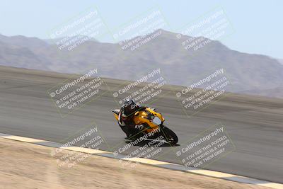 media/Apr-10-2022-SoCal Trackdays (Sun) [[f104b12566]]/Bowl (11am)/